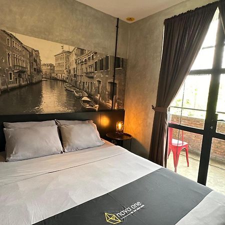 Nava One Semarang Exterior foto